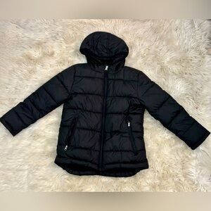 Kids Faded Glory Sz. XS 4/5
Hooded Black Puffer Jacket